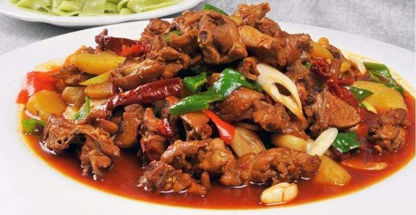 新疆大盤(pán)雞.jpeg 新疆大盤(pán)雞.jpeg